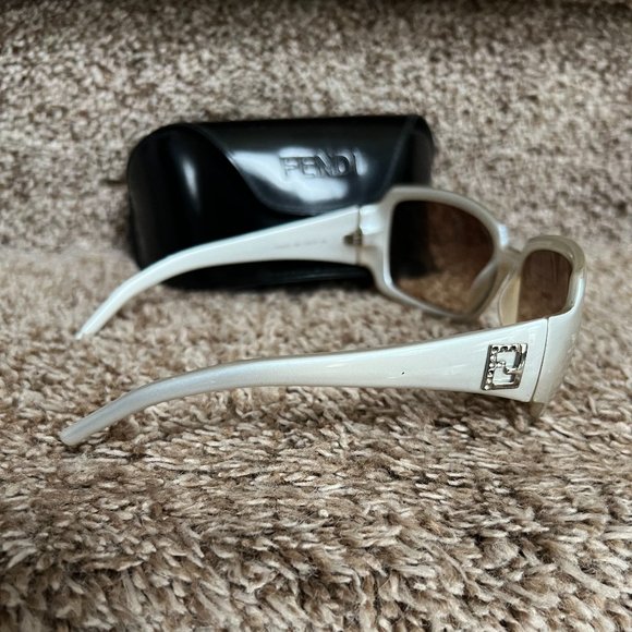 Fendi Women\'s Beige Sunglasses  FS 342 264 58 16 125 main image 10